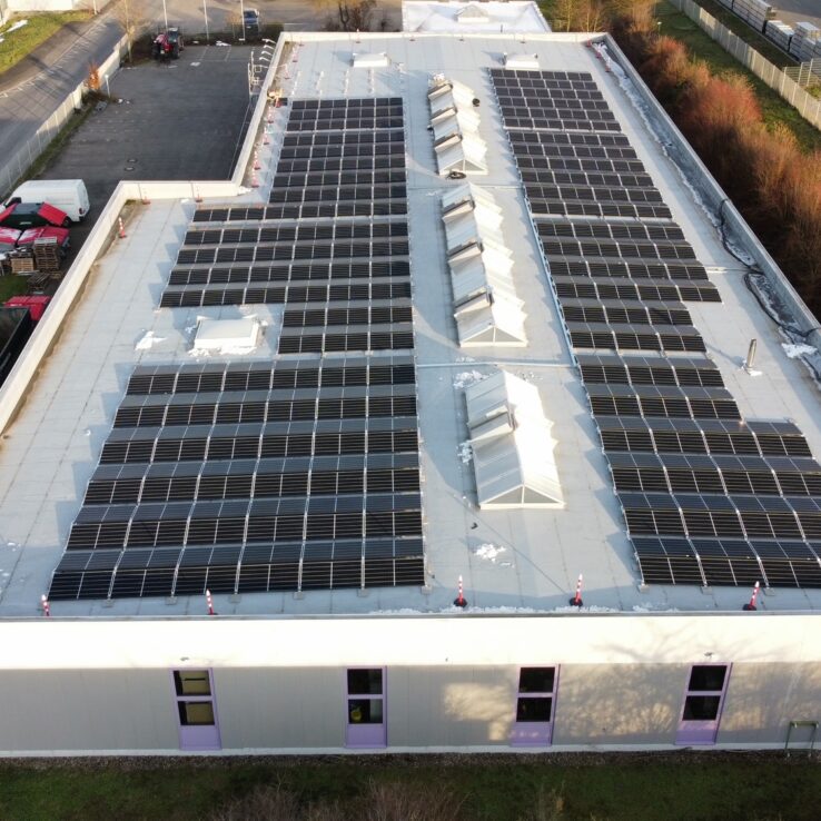 Neue PV-Anlage bei Polyprocess